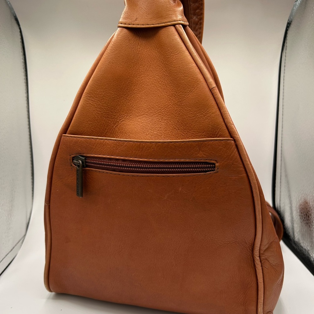 Le Donne Leather Backpack
